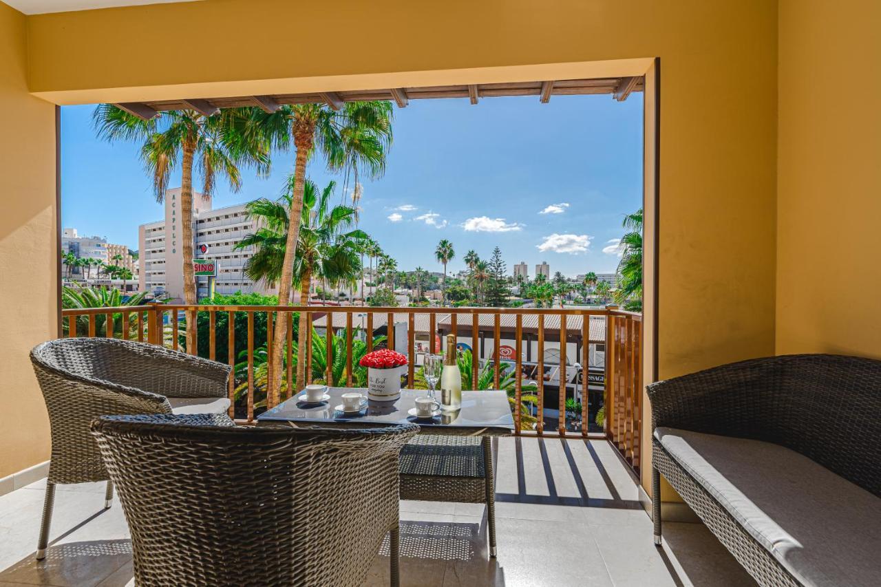 Oceanfront Oasis: 3-Bedroom Las Americas Beach Retreat Playa de las Americas  Exterior photo