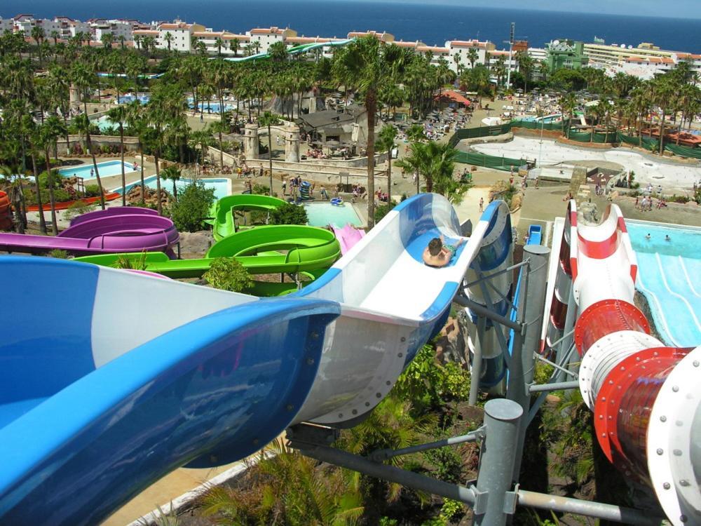 Oceanfront Oasis: 3-Bedroom Las Americas Beach Retreat Playa de las Americas  Exterior photo